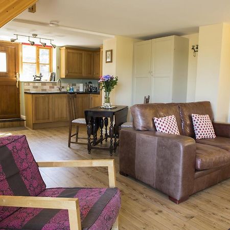 Finest Retreats - 1 Bed Llangollen Cottage - Sleeps 2 Exterior photo
